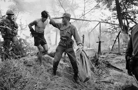 Vietnam 1966, "Le vietcong c'est lui&nbsp;!"